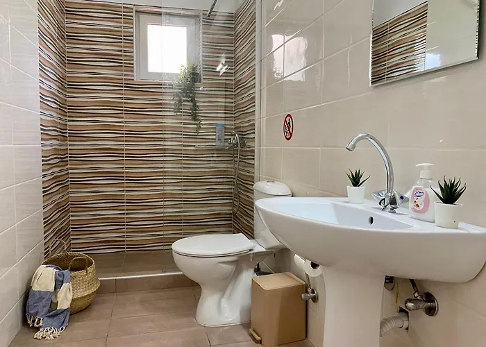 Appartamento Well-located In Town, Near The Port & - No 14